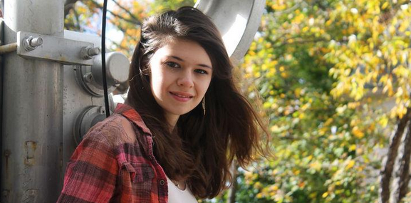 Nicole Maines - gorgeous