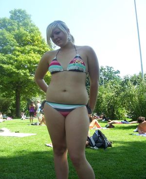 Sexy Bikini Lady by sexypei