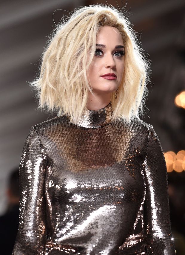Katy Perry - Red Carpet Grammy Awards In- Los Angeles - 2-12-2017