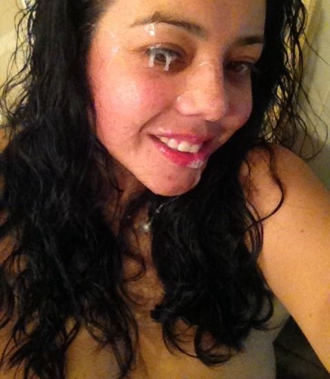 sensuallatina:

Smile…