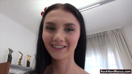 Hot babe Crystal Greenvelle anal 3some