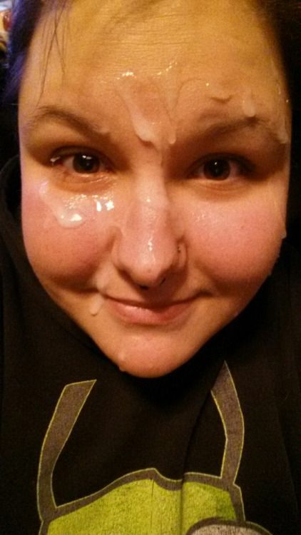 daddyspunk:

Sir’s cum all over my face after our play time...