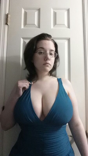 Giant nerd tits