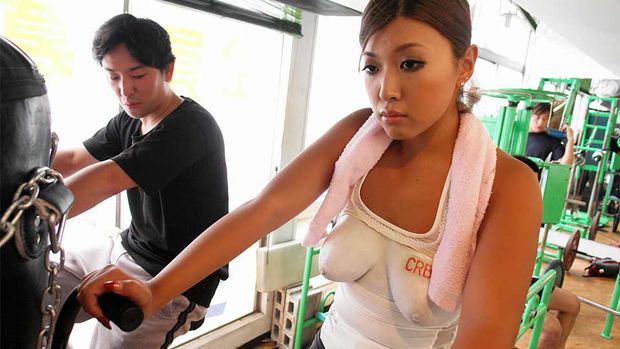 The post Good looking babe likes to go to the gym appeared first on Free Porn Online.