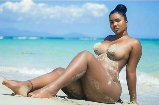 Beach babe!