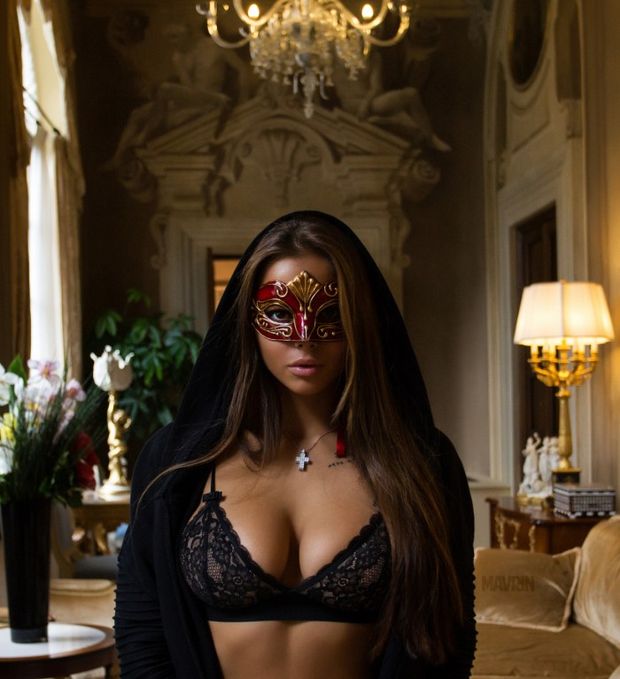 Viki Odintcova