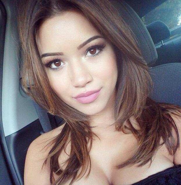 Hottie alert
