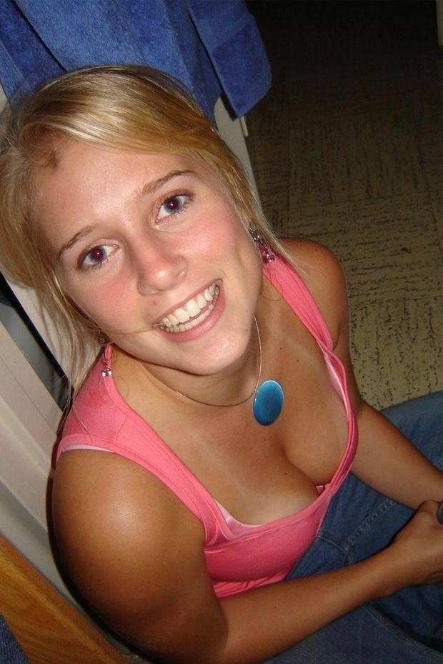 Amature - Cleavage