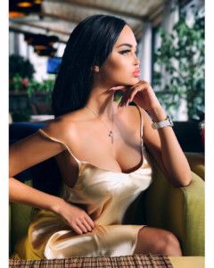 Beauty in tight dresses
