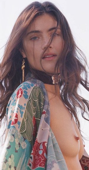 Sexy topless hippie chick