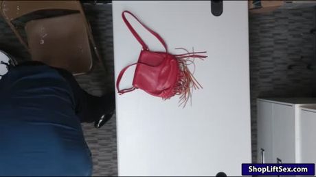 Teen shoplifter and her mom pounded hard