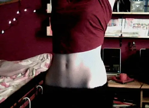 Sexy tummy tease