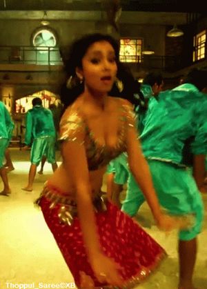 Shriya Saran Nip Slip