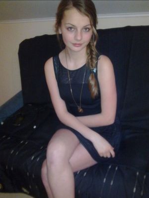 That petite teen look...