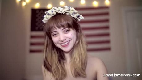 Horny Princess Fucked In Pussy And Creampied