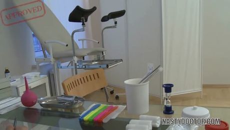 Spread your legs and let me see where is the problem