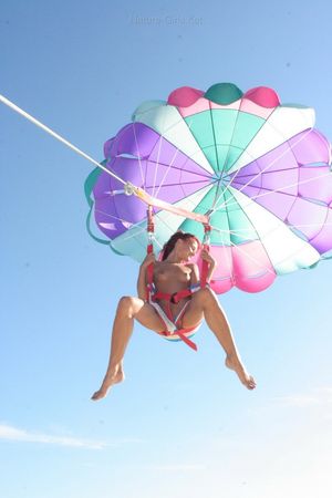 Parasail naked.