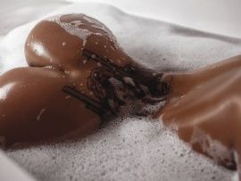 Wet ass