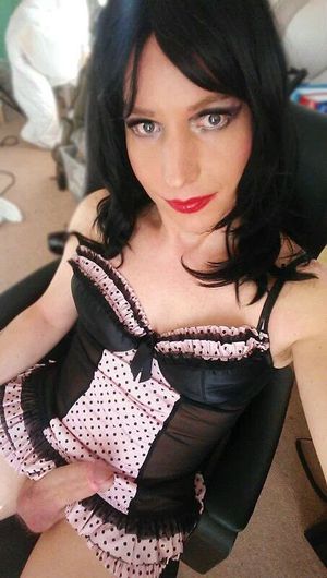 pink on black - nice