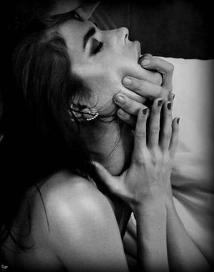 Experiencing her boundaries