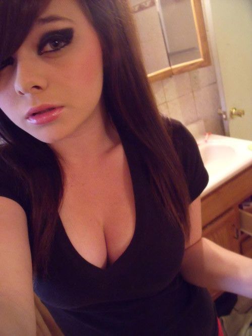 nice cleavage