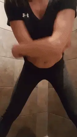 /u/40yearoldmilf