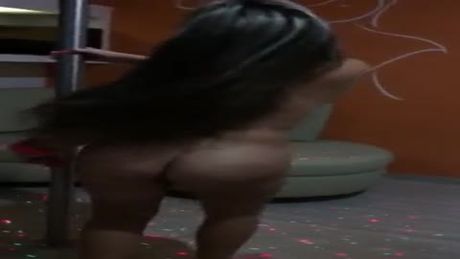 latina ass