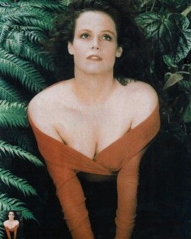 Sigourney Weaver