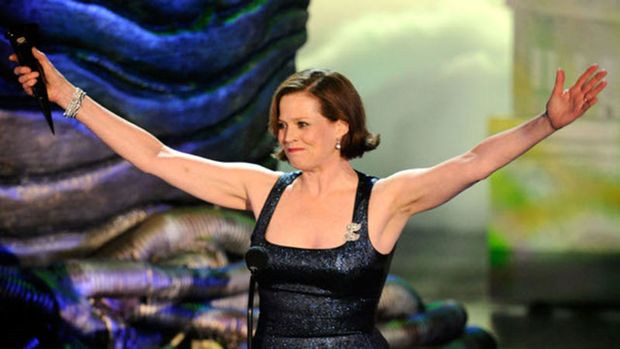 Sigourney Weaver armpit