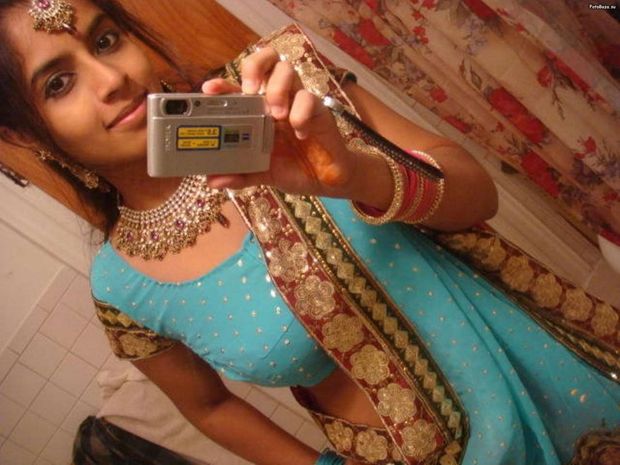 Indian grl selfie