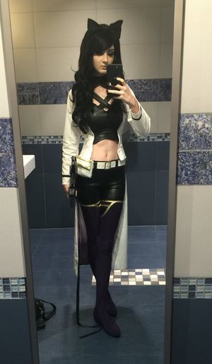 blake cosplay (RWBY)