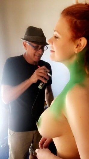 Maitland Ward bodypainting Desnudos Y Famoseo (26)