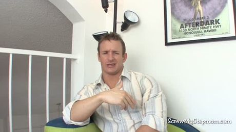 Stepmom gets a hard fuck