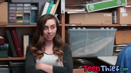 Teen keeps herself out of prison by deepthroating cop penises