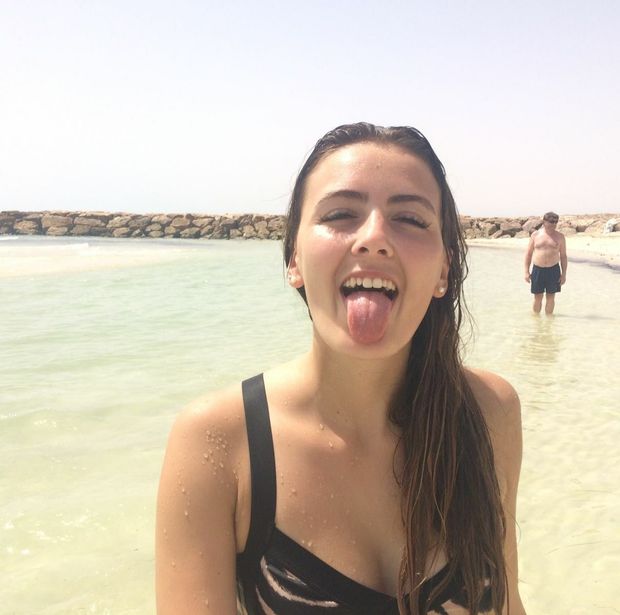 Cum on my tongue please