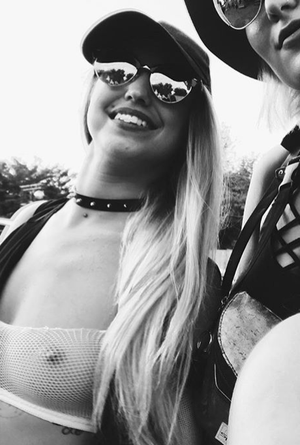 Perky blonde amateur flashing nips on insta