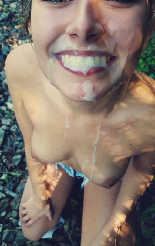 Amazing mouthful of thick white cum
