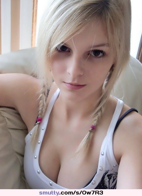Blonde teen cleavage