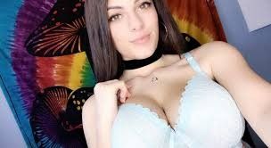 ALEXA PEARL