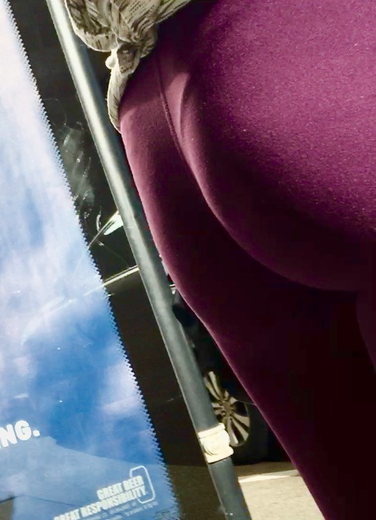 Visible thong line