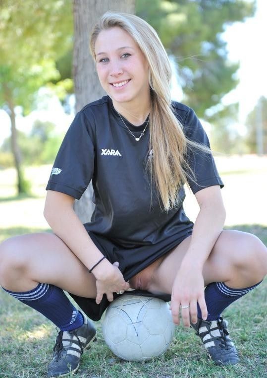 Soccer Pussy Flash