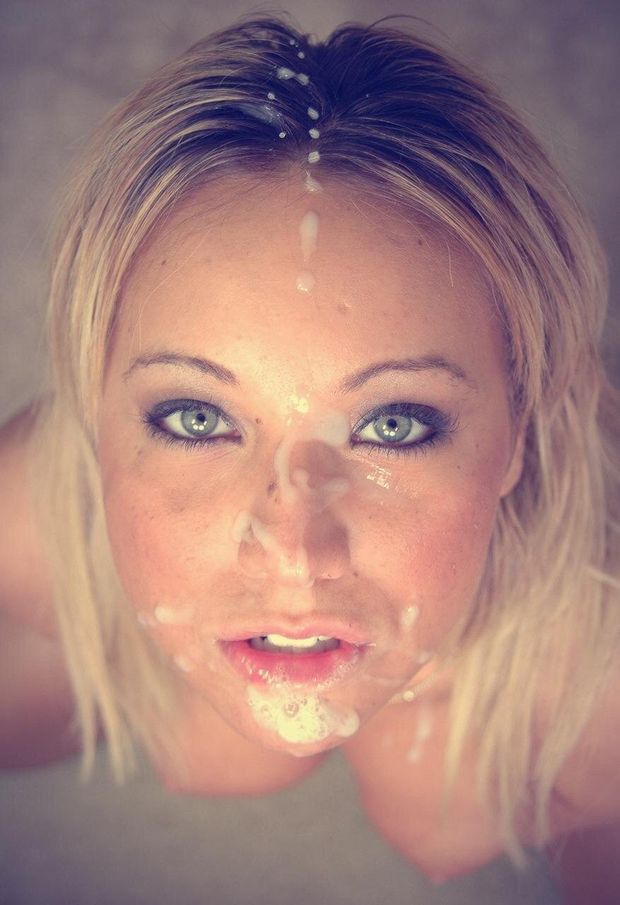 Amazing blonde gets big facial