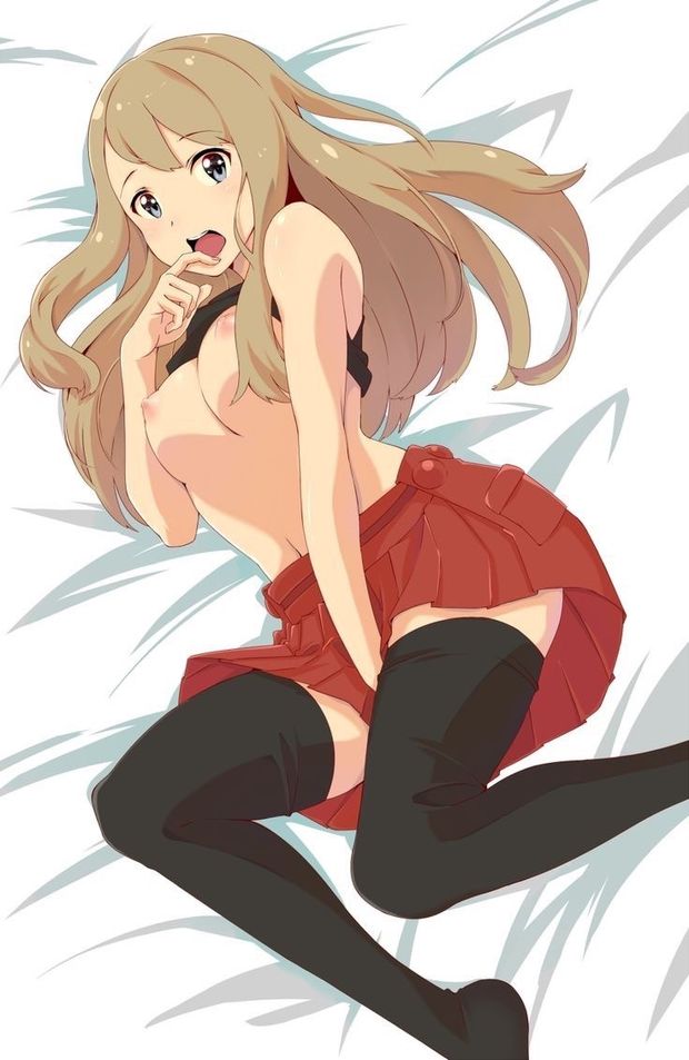 Serena (PKMN) fingering under her skirt