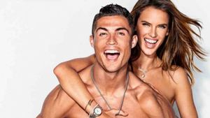 te-iskat-ronaldo-da-se-provali-(galeriya)algo asi komo las tias k se ha provao ronaldo (gayolerias)