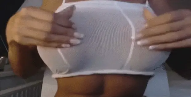 NoBra Tease 2