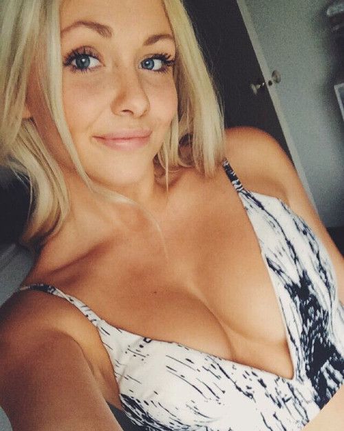Hhh boobs