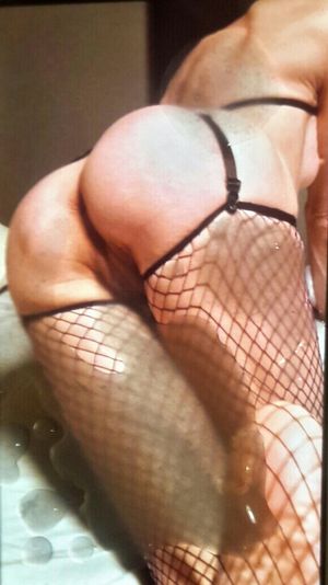 Cum tribute for Missminni