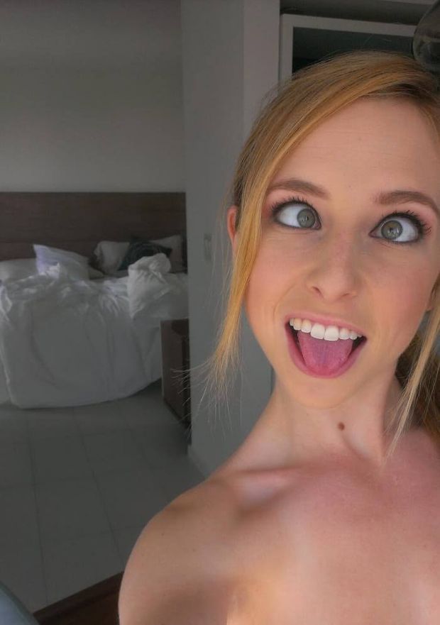 Cute blonde ahegao