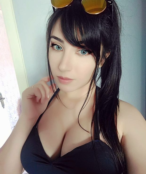 Nico Robin (One Piece)