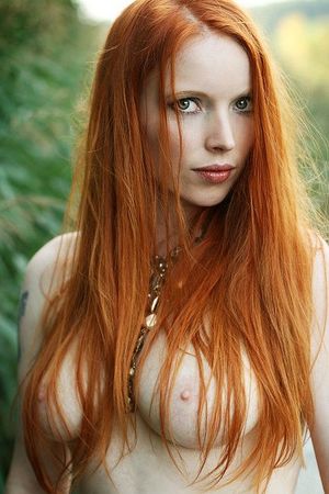 Green eyes and big boobs